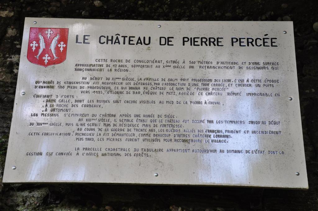Hotel Restaurant Le Chalet Pierre-Percée Екстериор снимка